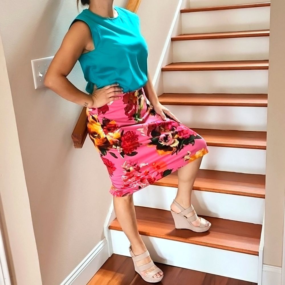 VEUC Sz 6 Talbots Rose Floral Lined Pencil Skirt - Picture 9 of 12